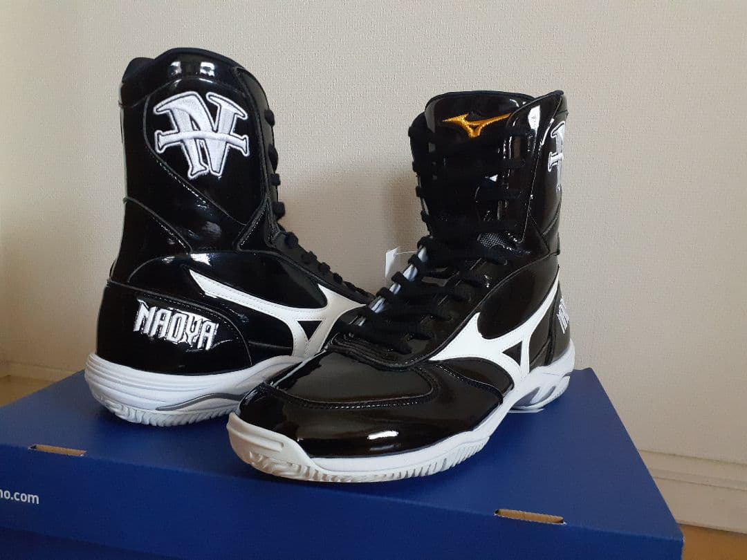 完売商品]井上尚弥ネリ戦MIZUNO製リングシューズ