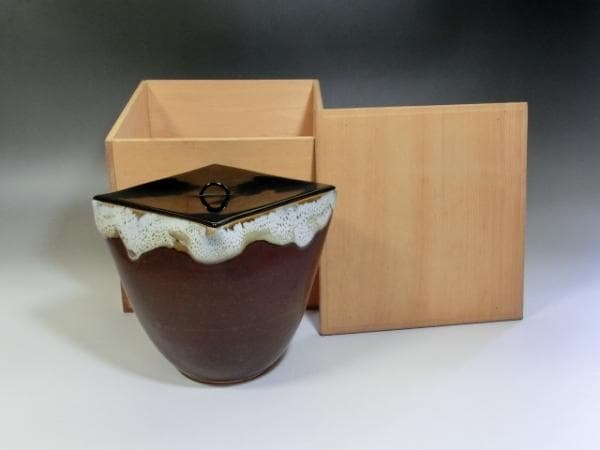 水指■阿漕窯 阿漕焼 菱形 漆器の蓋 飴釉 白雪釉 茶道具 骨董 茶器 古美術■