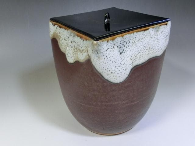 水指■阿漕窯 阿漕焼 菱形 漆器の蓋 飴釉 白雪釉 茶道具 骨董 茶器 古美術■