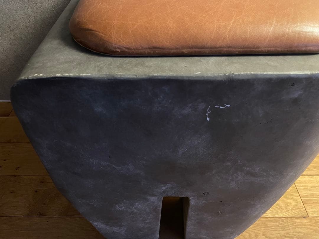 スツール Stool and Cushion for 101 