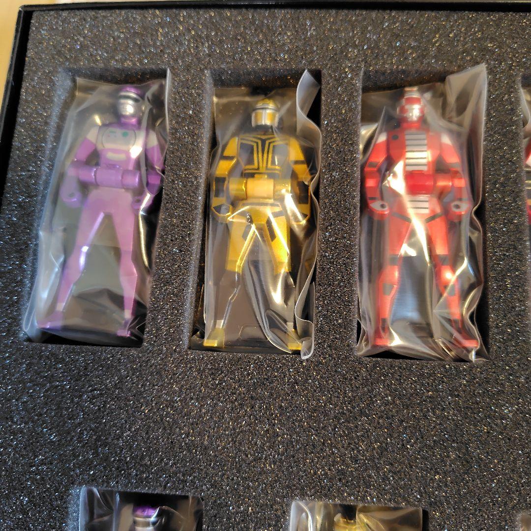 美品　プレバン　ゴーカイジャーレンジャーキー　コンプリートエディション