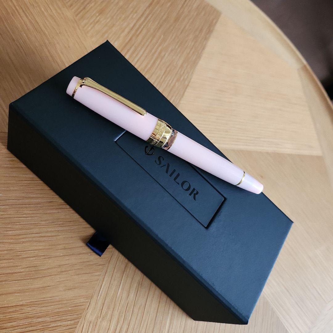 絶版品 入手困難 セーラー万年筆 レアロ 吸入式 EF ゆきのしたで 極細字