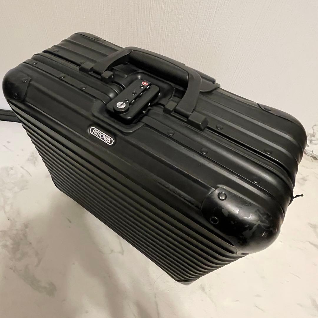 RIMOWA リモワ　トパーズ　ステルス　ブラック　2輪