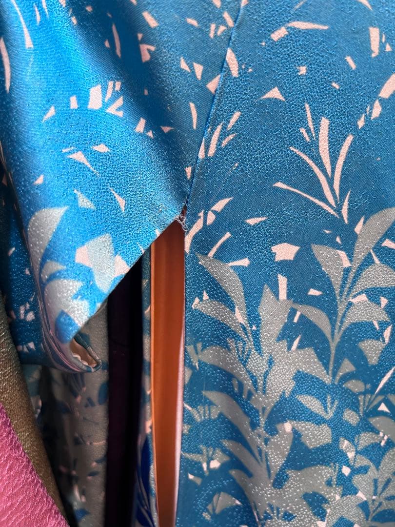 花柄振袖 青系 青いグラデーション袴