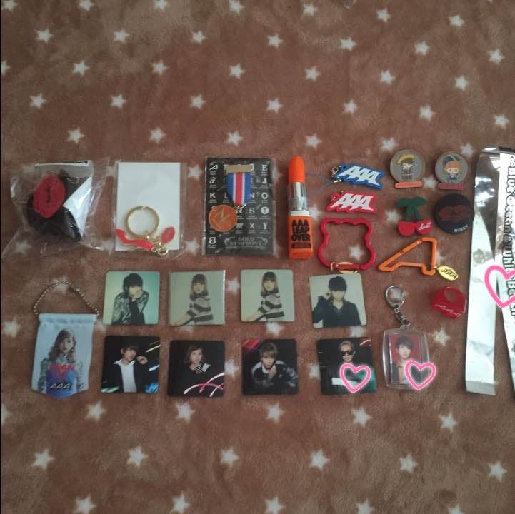 ＡＡＡグッズ２ 4枚あり