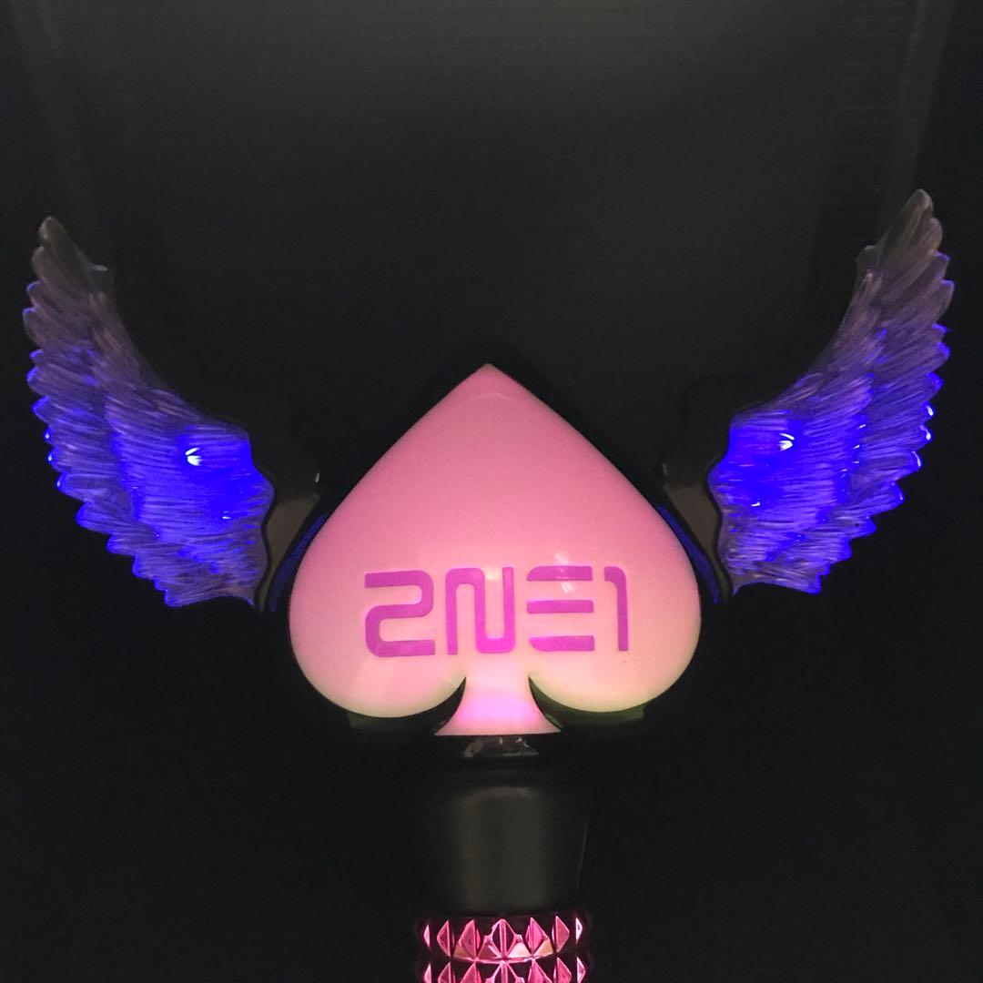 2NE1 (公式)ペンライト