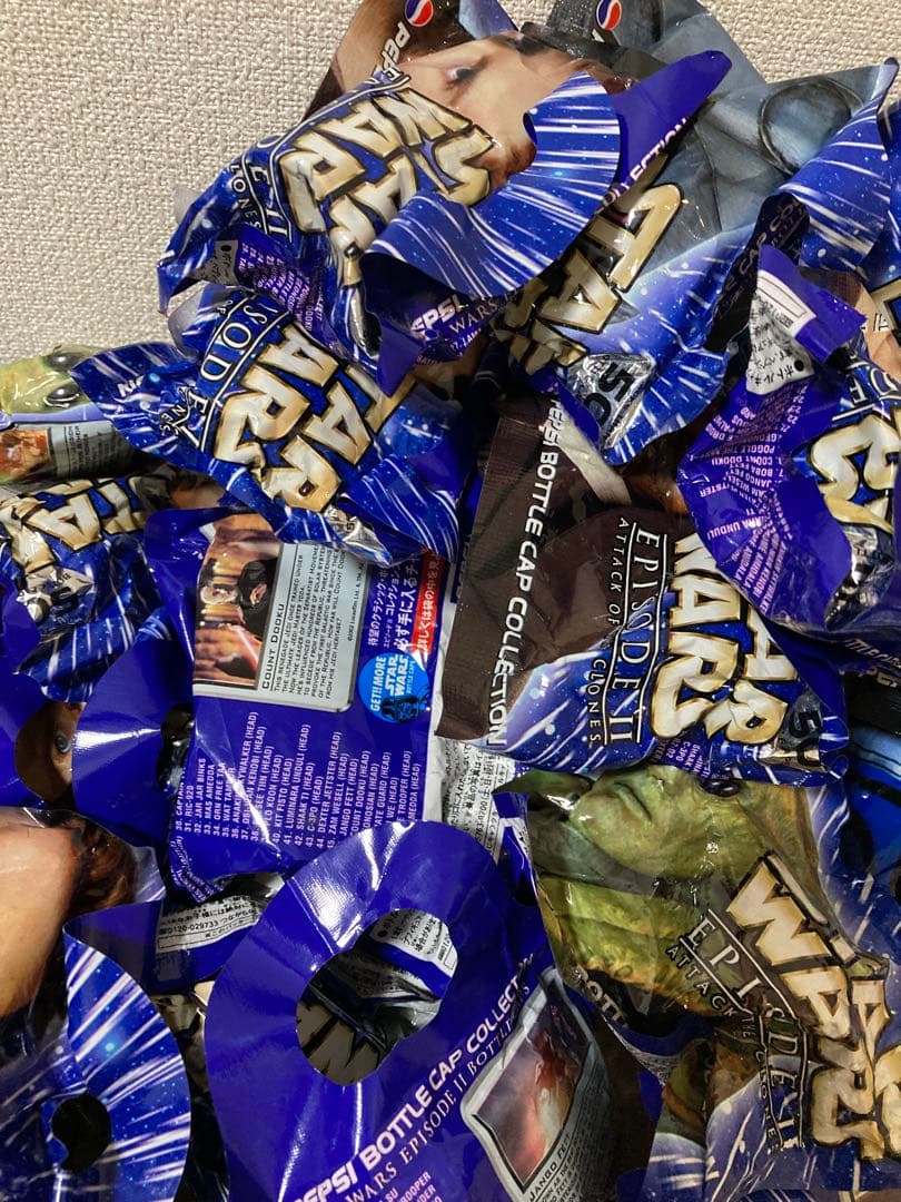 スターウォーズ　ペプシ　ボトルキャップ　フィギュア　68個　未開封