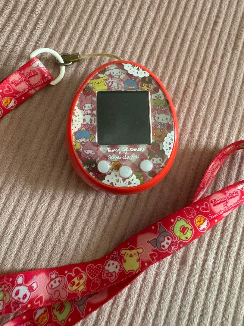 たまごっちみーつ　サンリオ　値下げ中