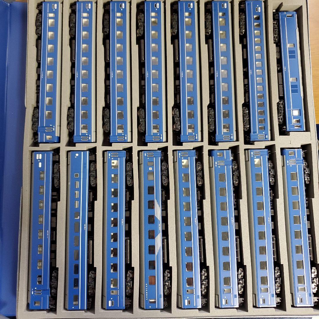 KATO 24系寝台車 \"富士\" Nゲージ16両セット