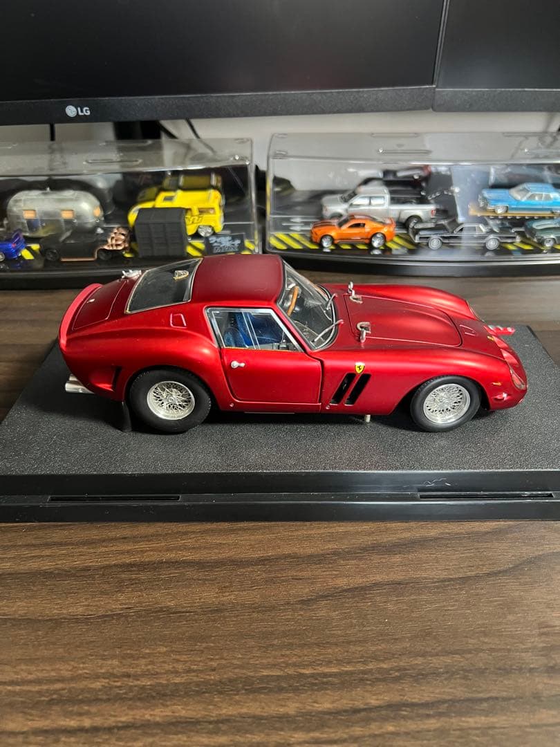 Ferrari 250 GTO フェラーリ　1/18 レア　ミニカー
