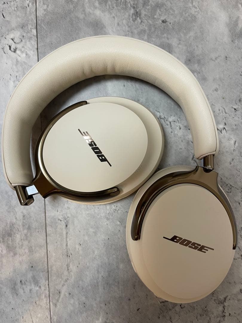 極美品　Bose QuietComfort Ultra 第二世代ヘッドホン