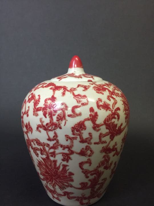 中国古玩  蓋罐 紅釉薬描き 乾隆年製落款