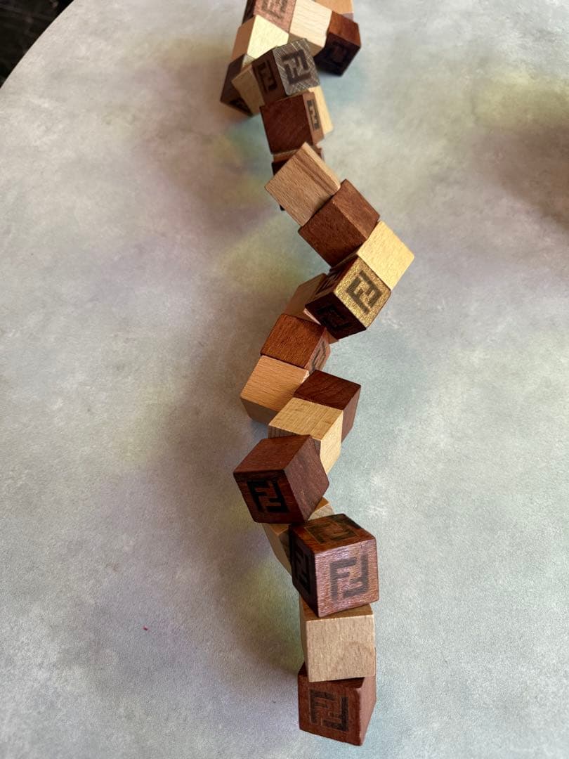 フェンディ木製 おもちゃ
