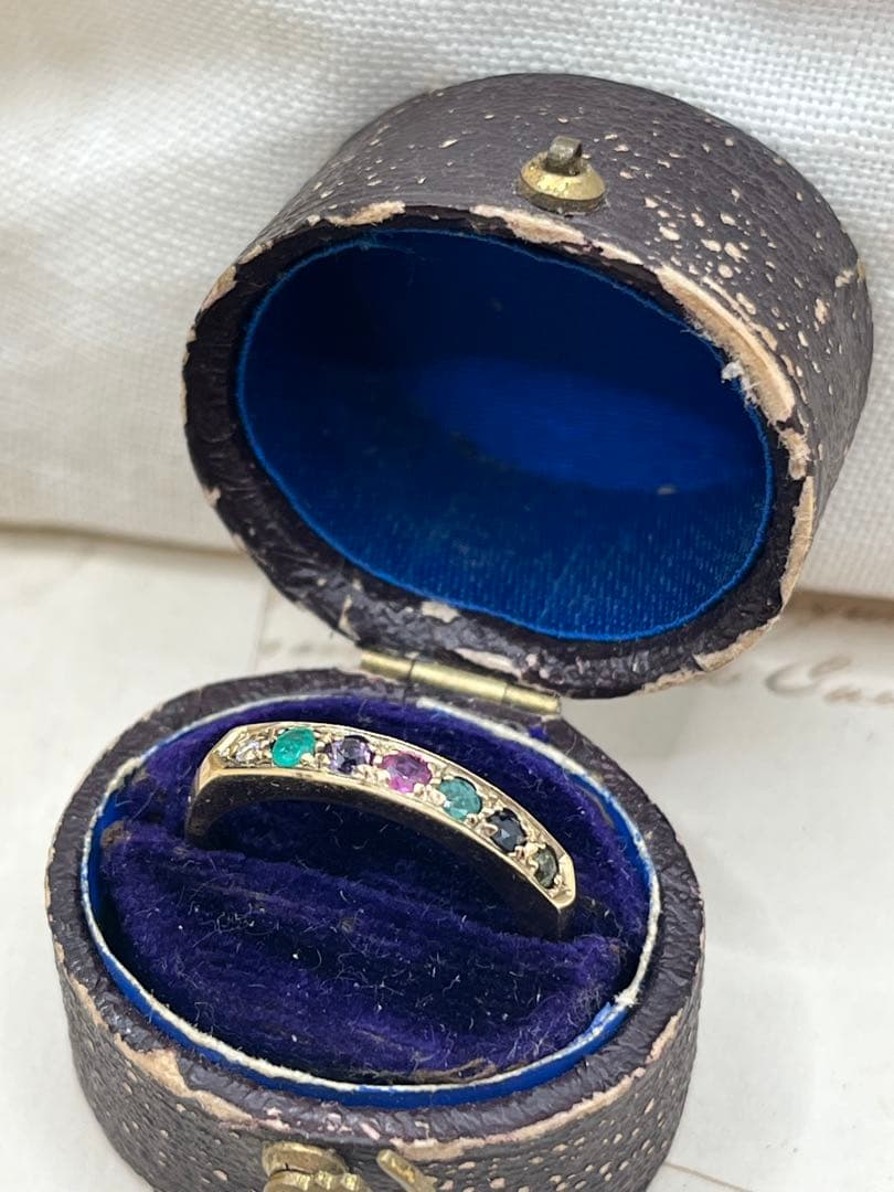 英国アンティークジュエリーボックス レザーラウンド 19世紀末〜1900年頃