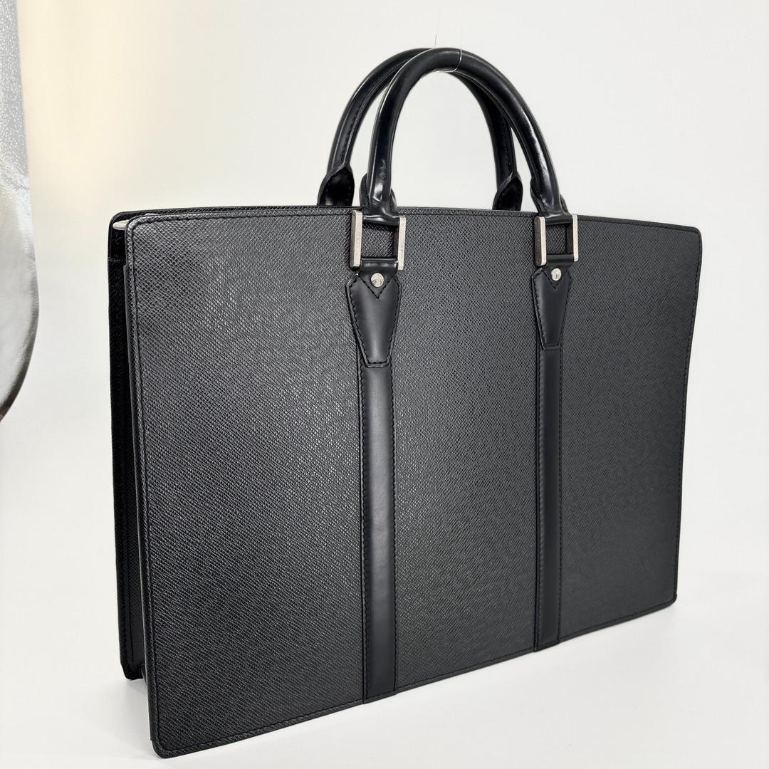 超極美品 ルイヴィトン タイガ ポルトドキュマン ロザン ビジネスバッグ メンズ