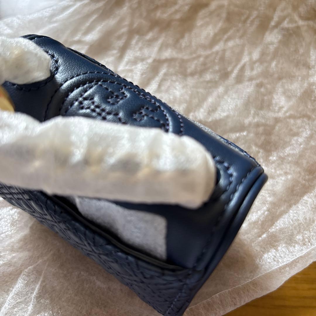 Tory Burch キルティング　バッグチャーム　 ネイビー