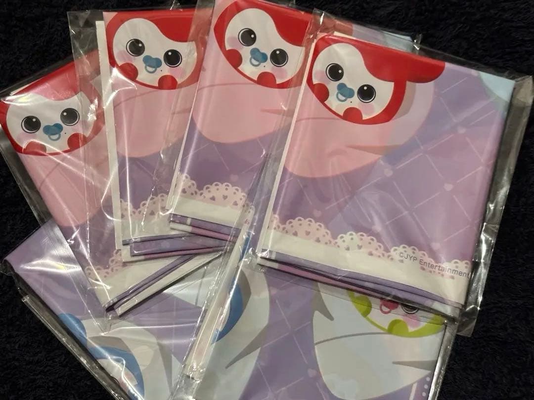 TWICE チェンブリーグッズセット