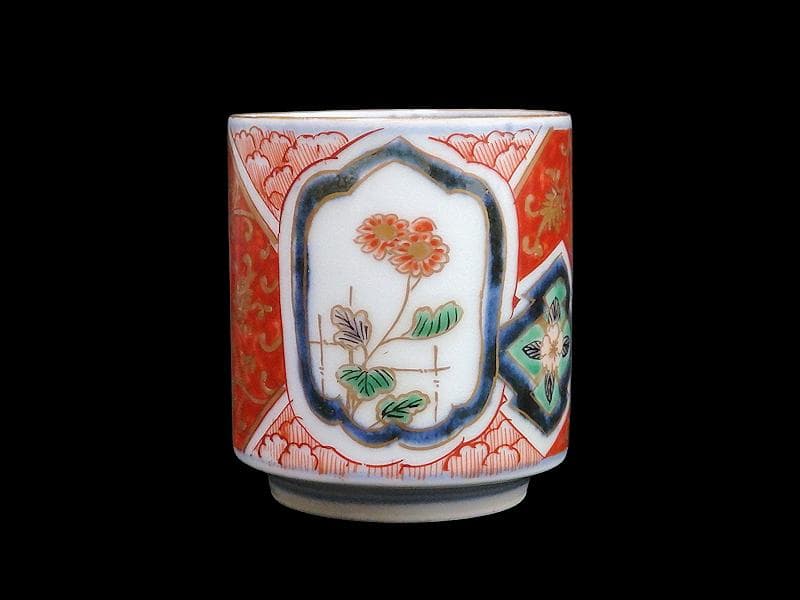 古伊万里　色絵　窓絵　花に金唐草図　のぞき 猪口　D802AS-CYg