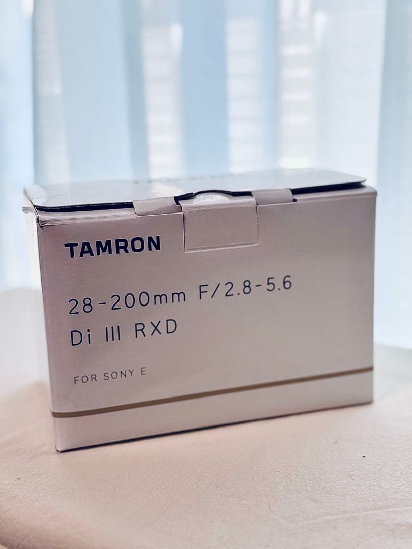 タムロンTAMRON 28-200mm F/2.8-5.6 Di III RXD