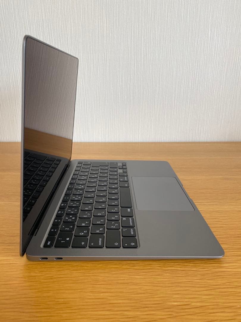 MacBook Air 2020 美品　MacBook本体　充電器付