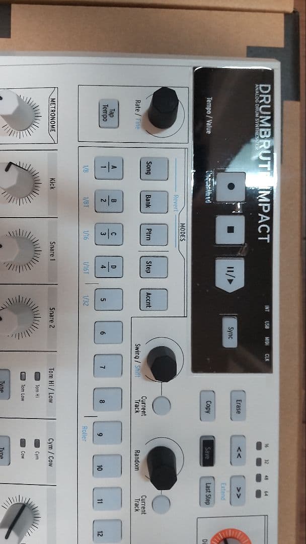 鍵盤楽器 Arturia Drumbrute Impact 1984