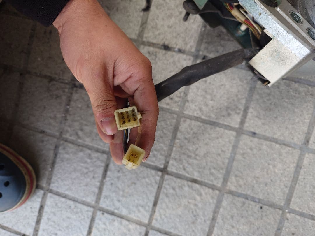 ゼファーΧ純正メーター