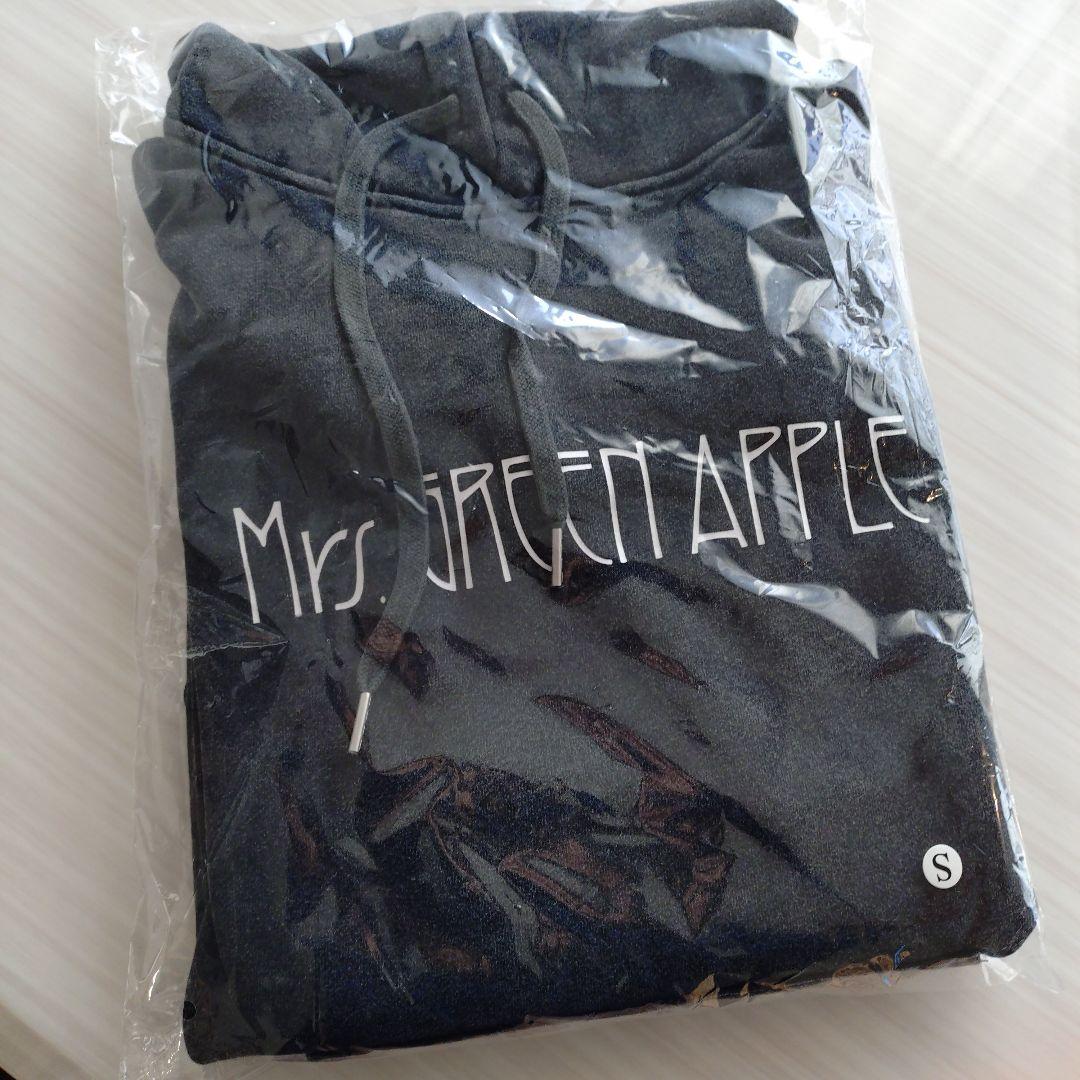 BABELnoTOHフーディ　Sサイズ