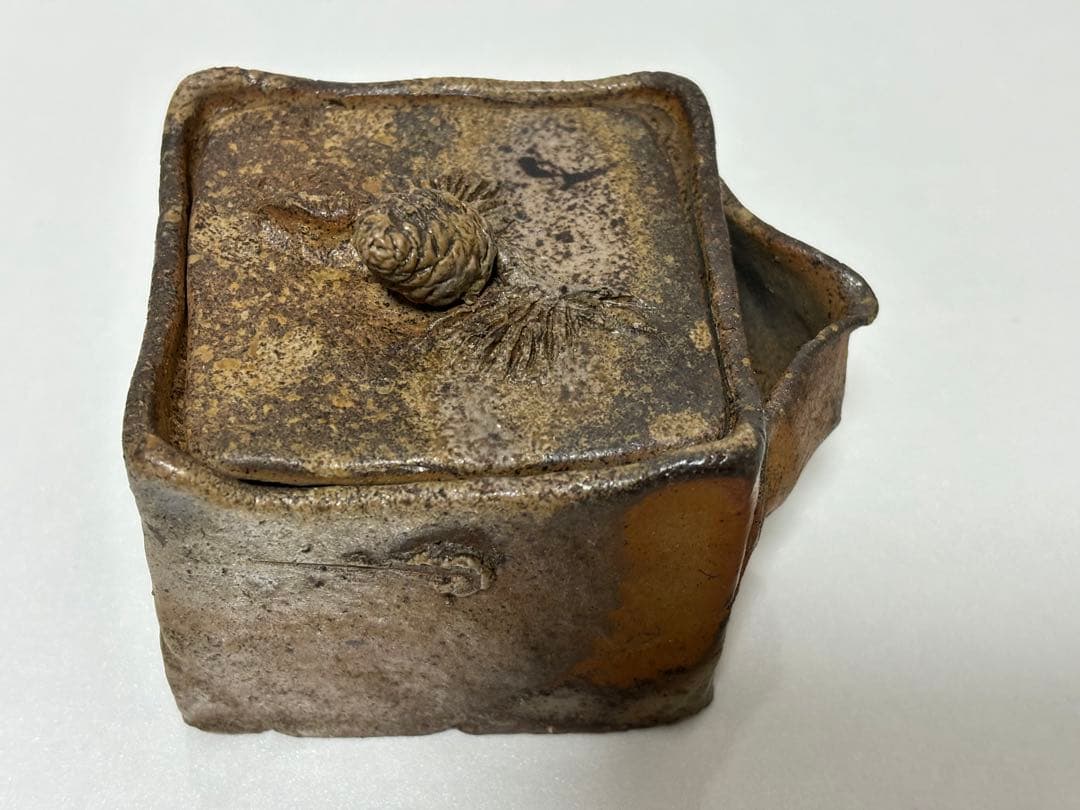 ⑰備前焼 宝瓶 登り窯 松 まつ 4角 手びねり 急須