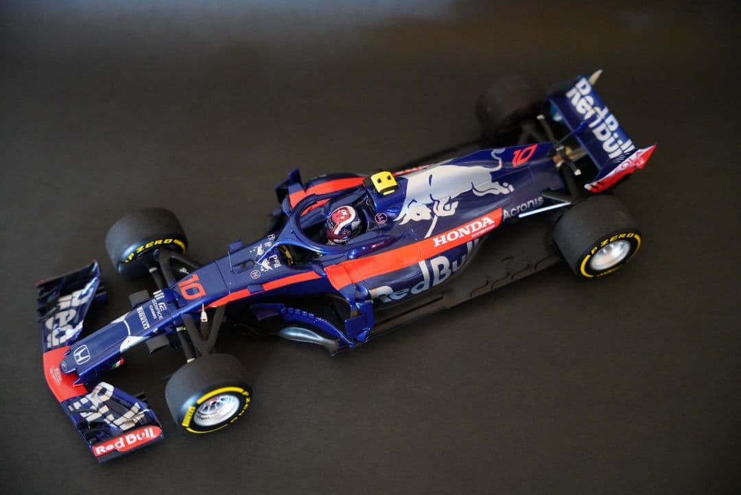 1/18 ミニチャンプス F1 トロロッソ STR13 ガスリー 2018 箱付
