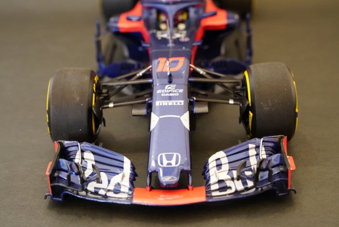 1/18 ミニチャンプス F1 トロロッソ STR13 ガスリー 2018 箱付