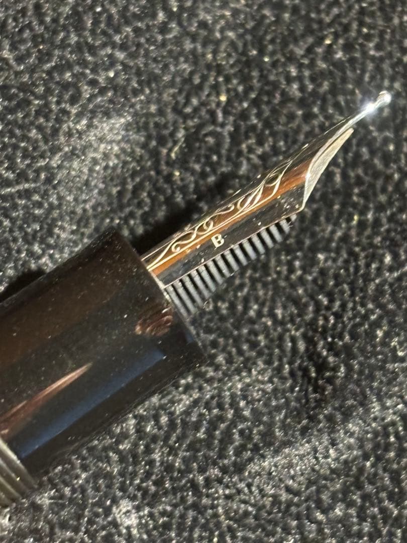 DELTA（デルタ） Dolce Vita（ドルチェヴィータ） 万年筆 B