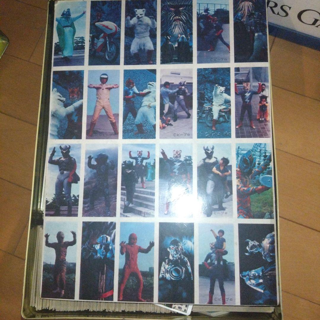 仮面ライダー　ウルトラマンなど特撮など載せれないほど大量メンコ