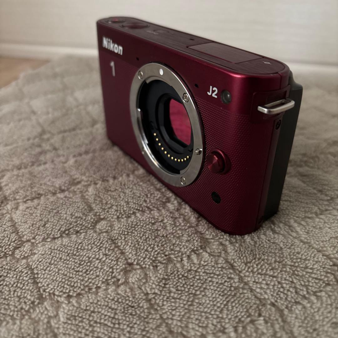 ★人気色レッド★ Nikon 1 J2 ミラーレス一眼カメラ