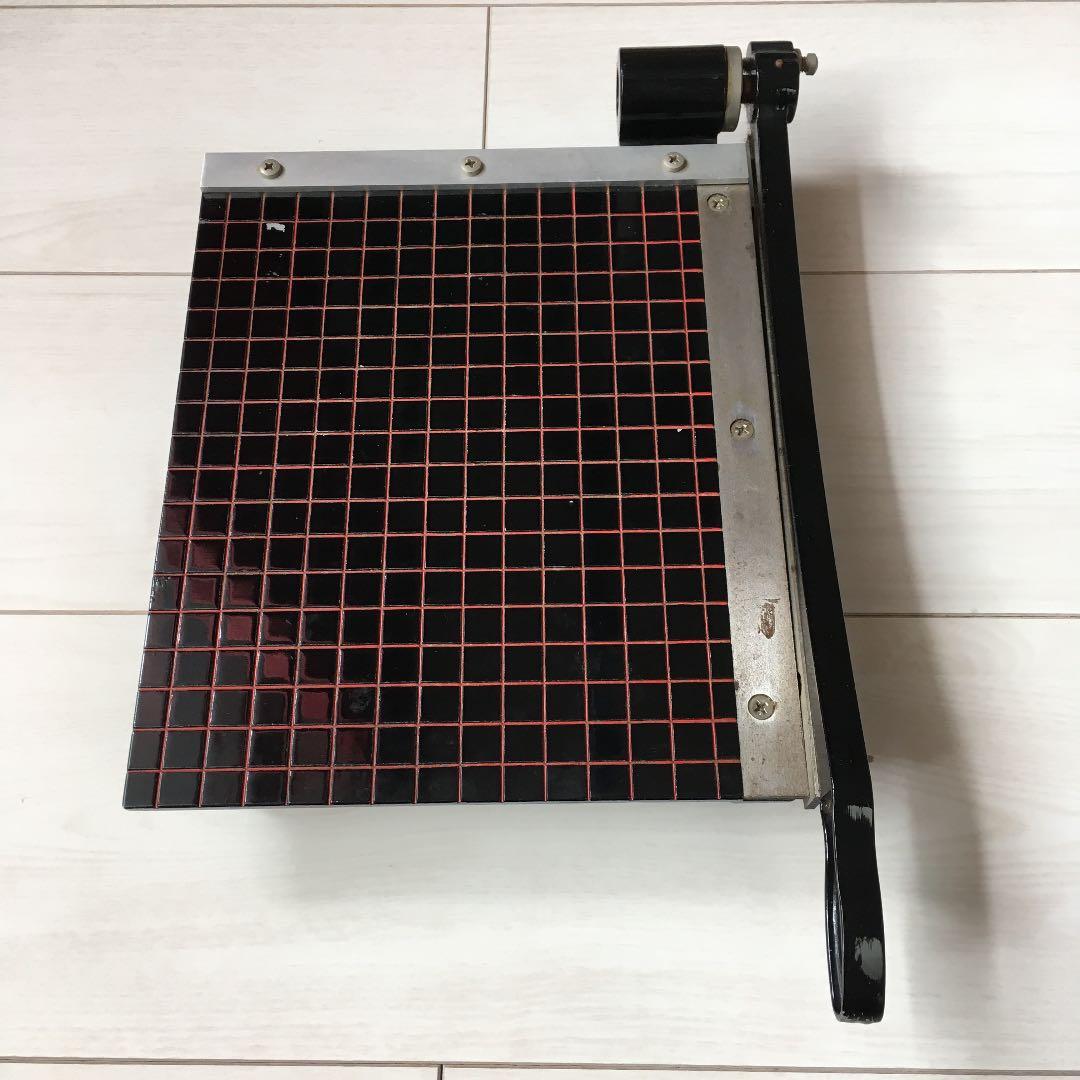 押切りカッター(ギロチンカッター)