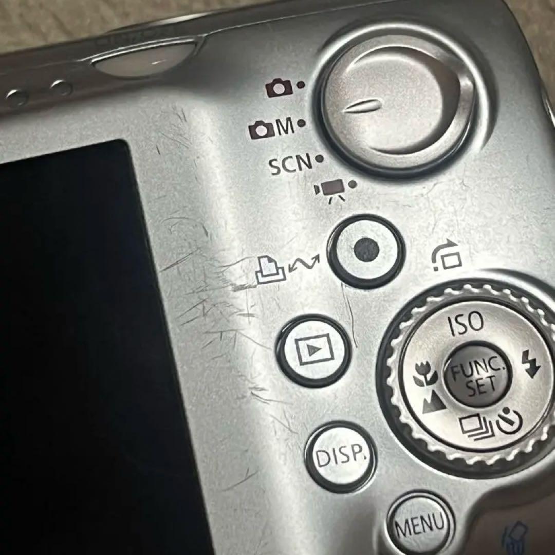 Canon IXY DIGITAL 820 IS 本体