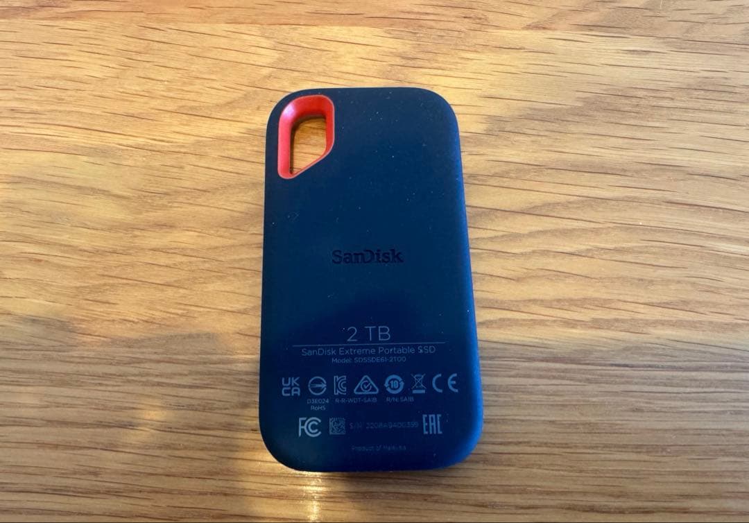 【SanDisk】ExtremeポータブルSSD 2TB（中古品）