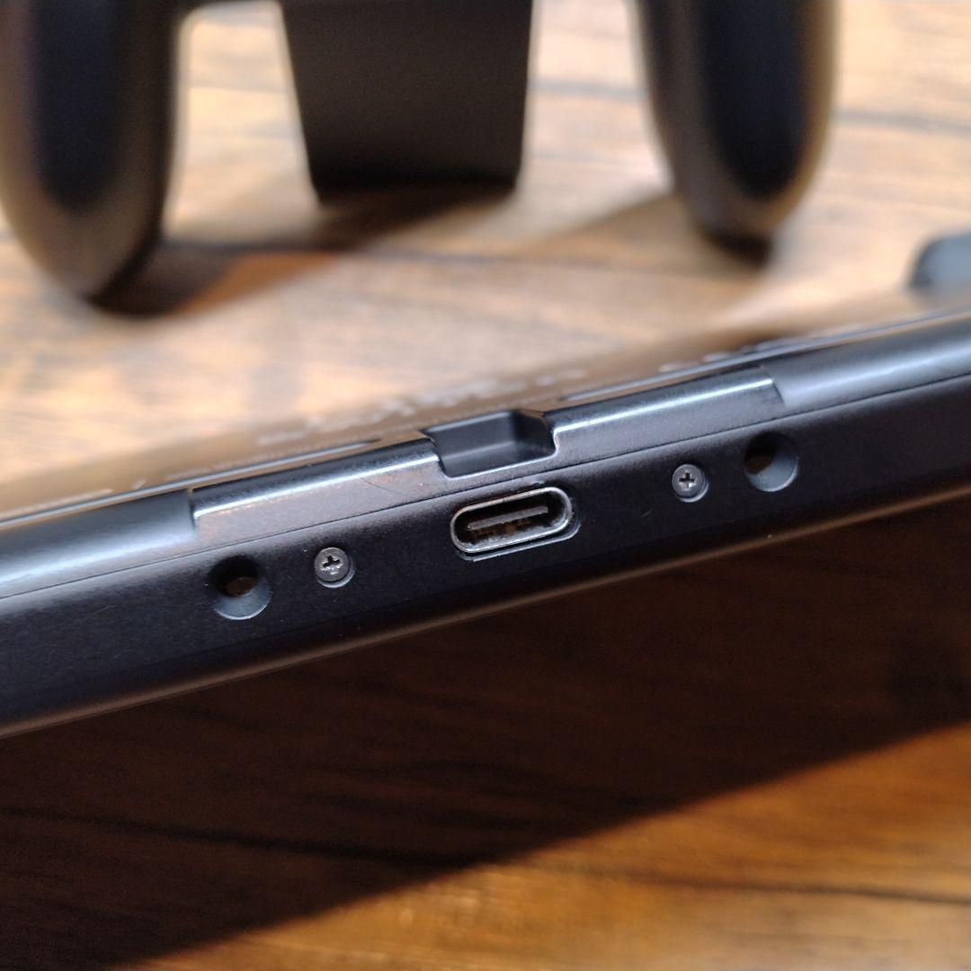 Nintendo Switch Joy-Conグリップ セミハードケース付