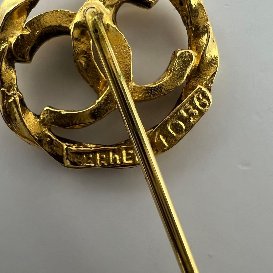 【極美品】シャネル ピンブローチ ココマーク ゴールド サークル