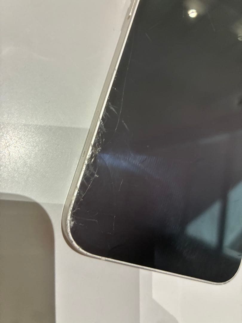 iPhone 14 128GB ホワイト　箱あり