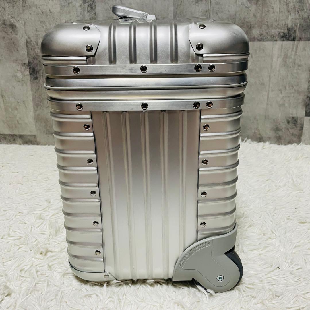 未使用級★RIMOWA パイロットトロリー　2輪　シルバー　TOPAS 36L