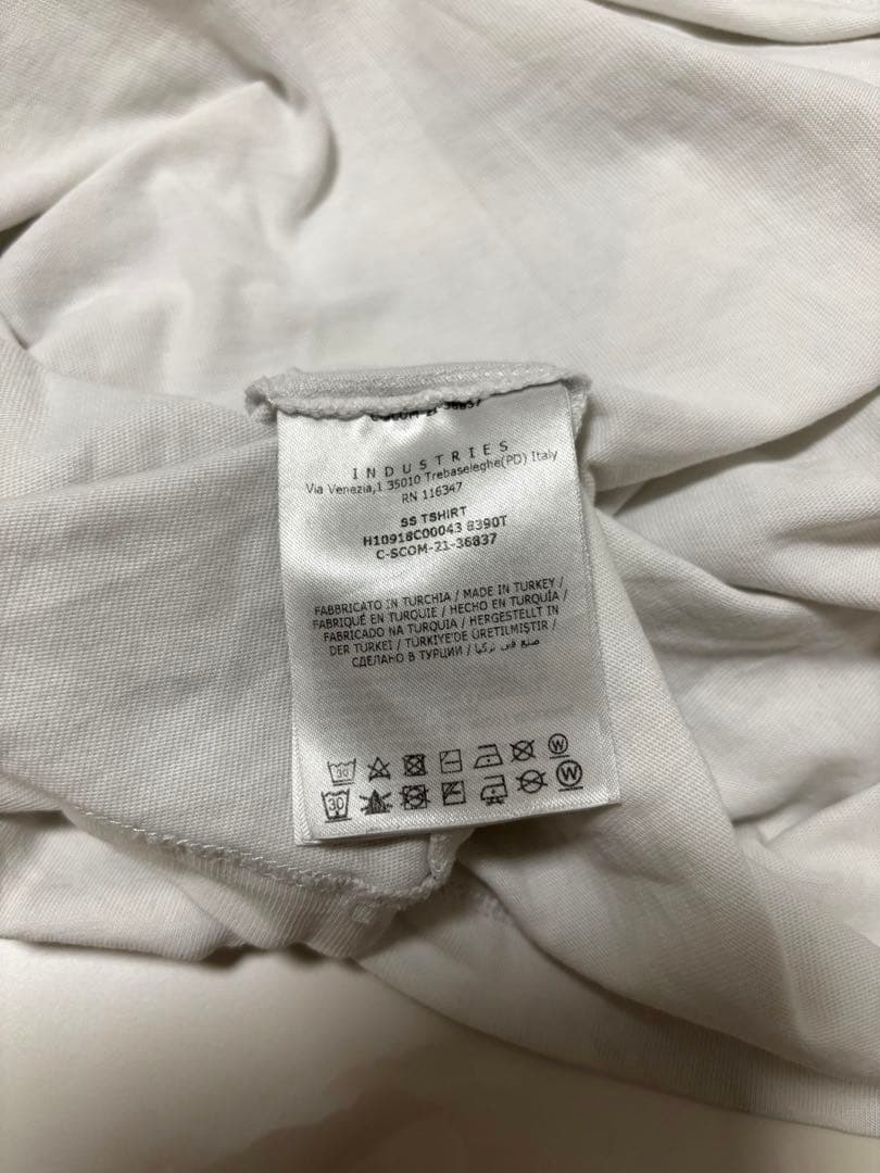 モンクレール ラバー&ワッペンロゴ入りTシャツ