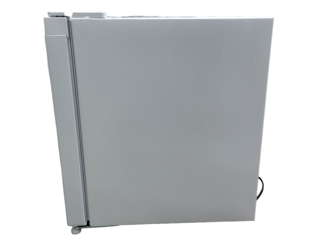 □ アイリスオーヤマ　PF-A31FD-W ホワイト　冷凍庫　31L