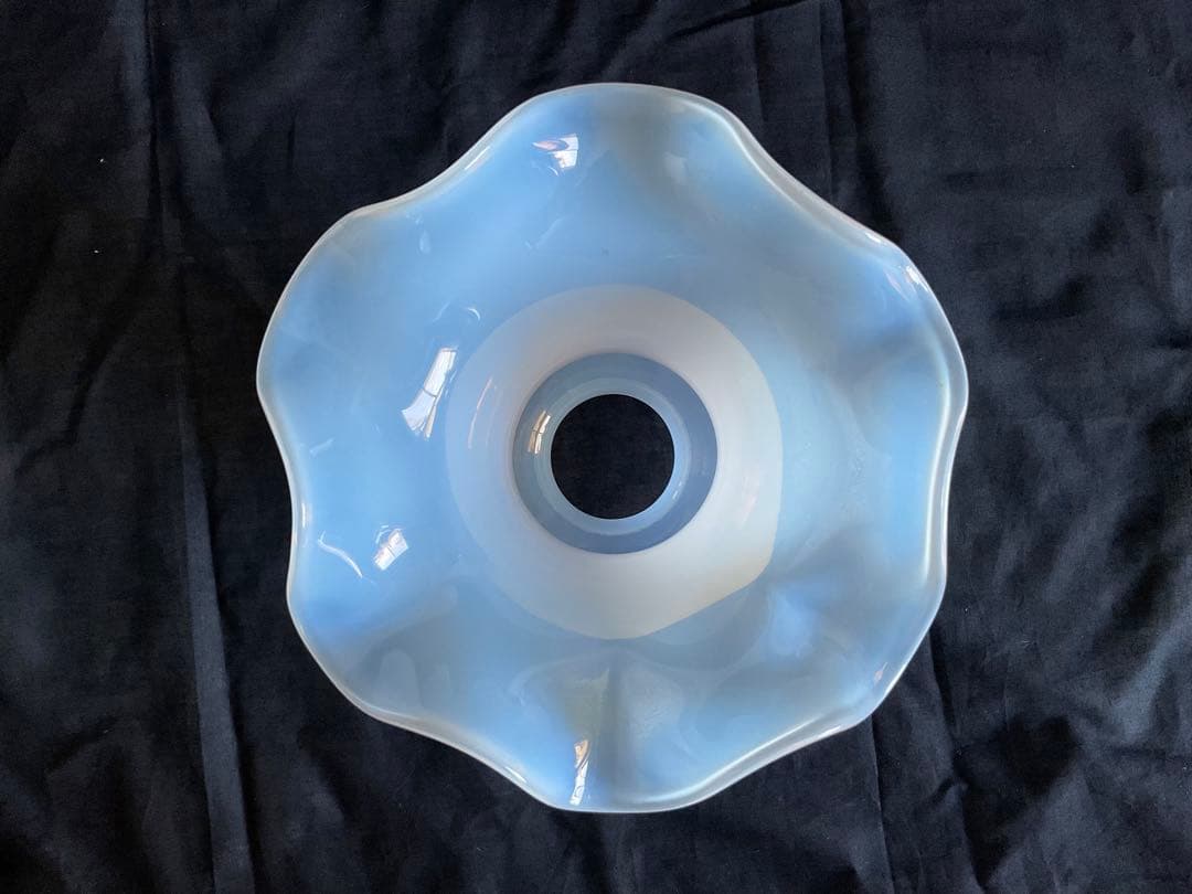 古いフランス製「美しいオパールセントガラスのランプシェード」バレリーナ/踊り子