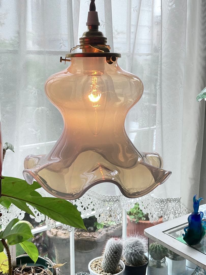 古いフランス製「美しいオパールセントガラスのランプシェード」バレリーナ/踊り子