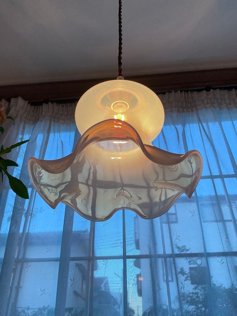 古いフランス製「美しいオパールセントガラスのランプシェード」バレリーナ/踊り子