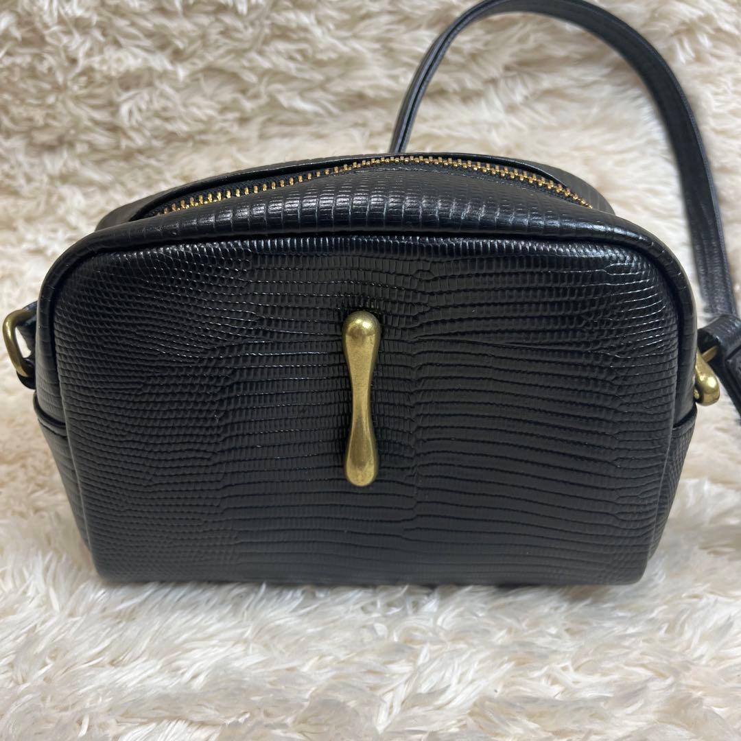 【美品】トフアンドロードストーン　ショルダーバッグ　リザード　型押し　黒