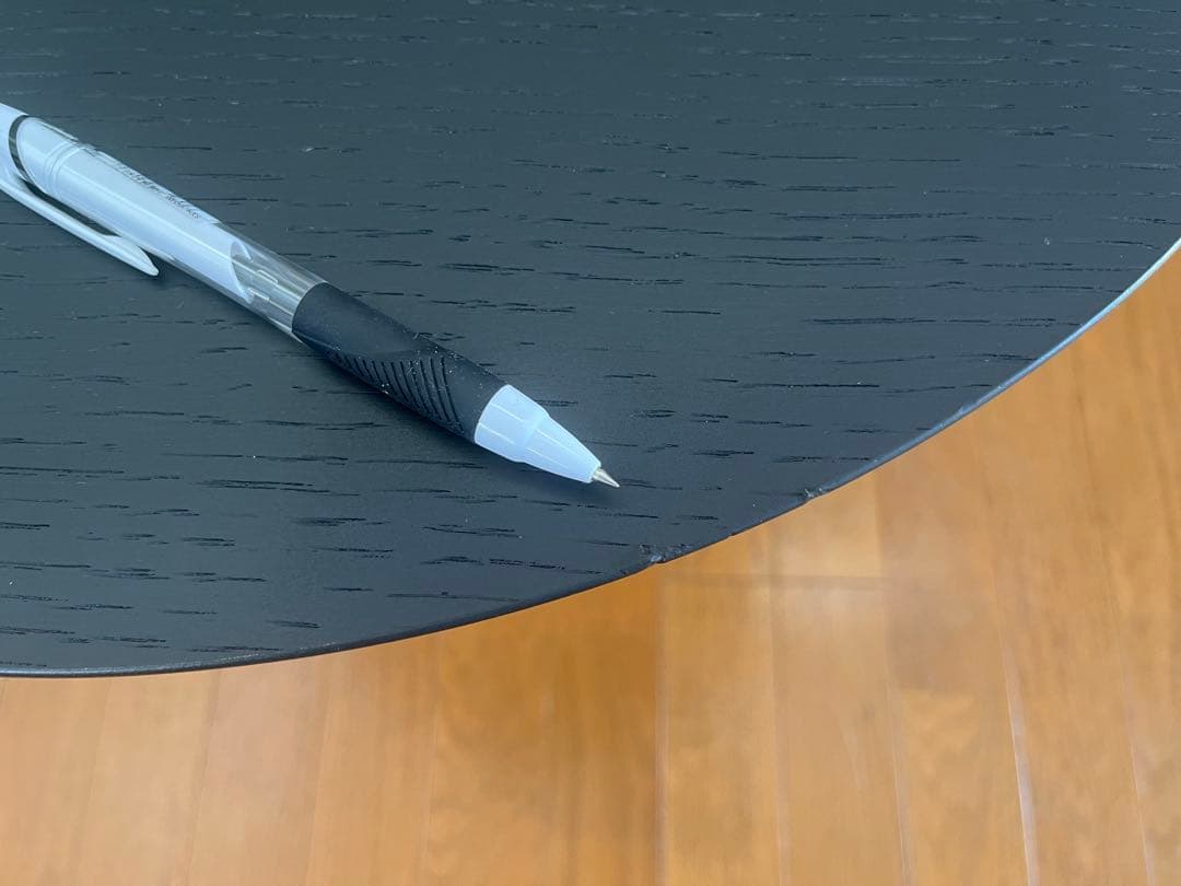 arper アルペール　DIZZIE サイドテーブル　10.6万　イタリア