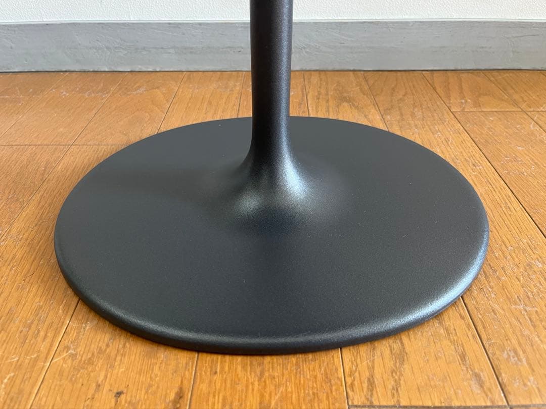 arper アルペール　DIZZIE サイドテーブル　10.6万　イタリア