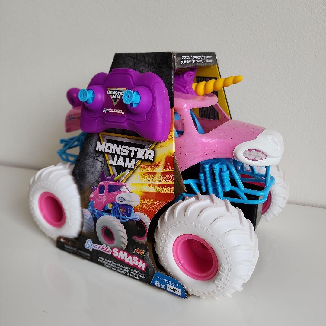 モンスタージャム 1/15 スパークルスマッシュ ラジコン モンスタートラック