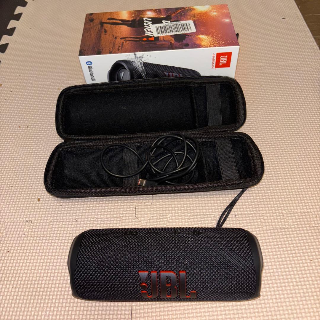 JBL Flip 6 ワイヤレススピーカー ブラック